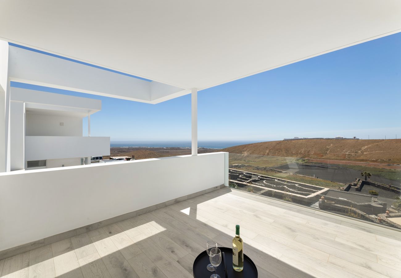 Villa in Tías - Villa Papaya by Escape Home