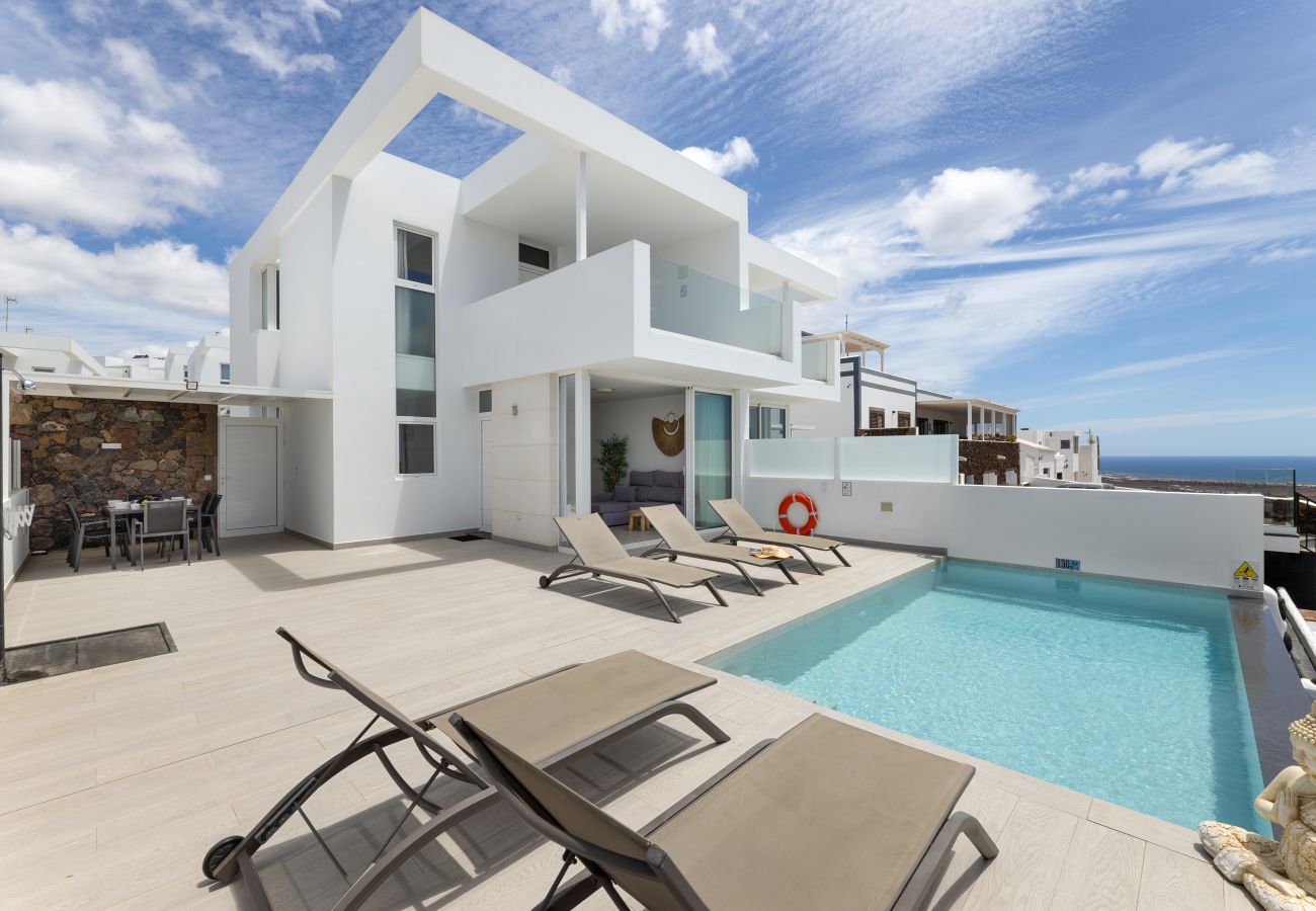 Villa in Tías -  Villa Pitaya by Escape Home