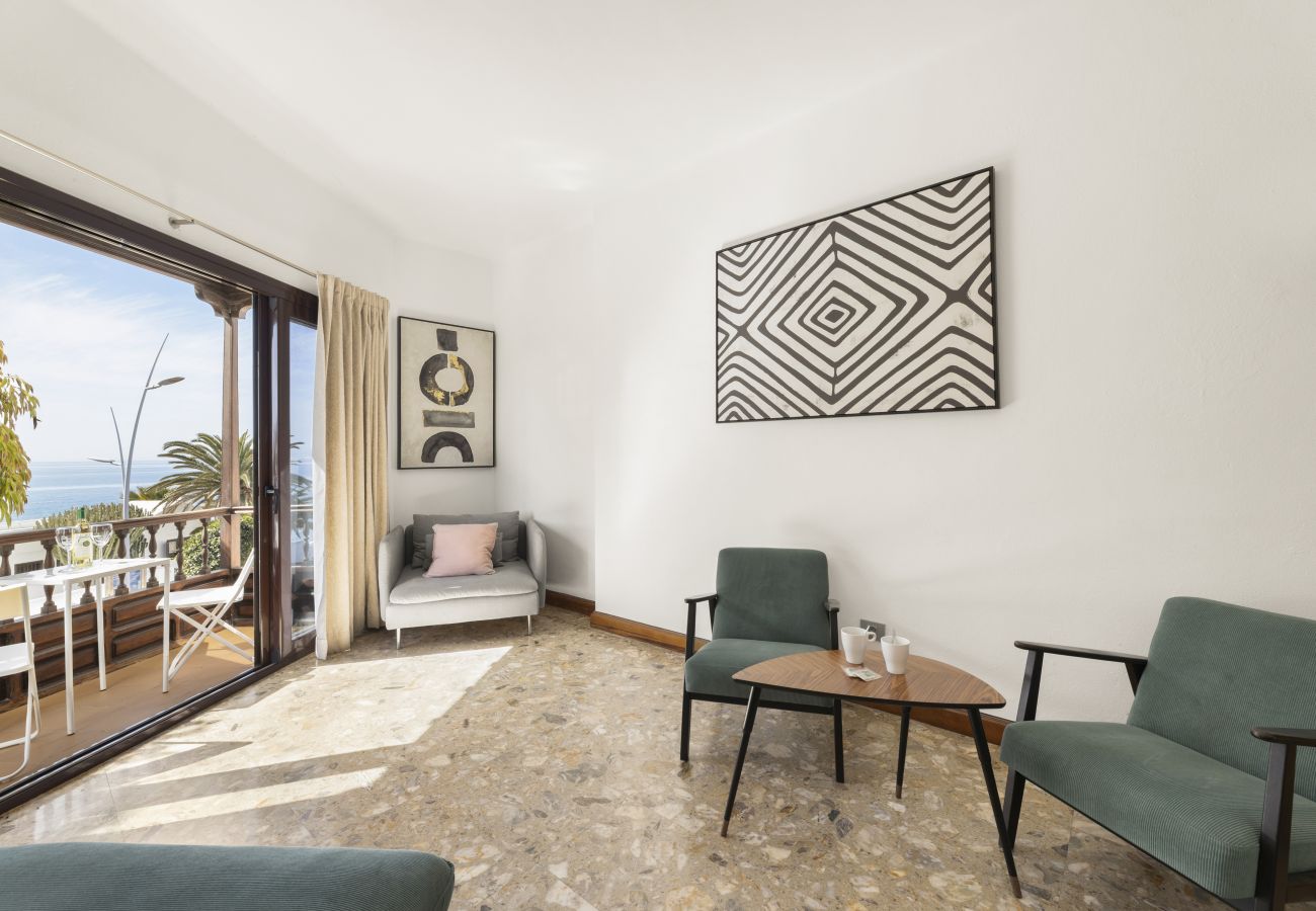 Villa in Puerto del Carmen - Villa Santa Rosa La Peñita by Escape Home