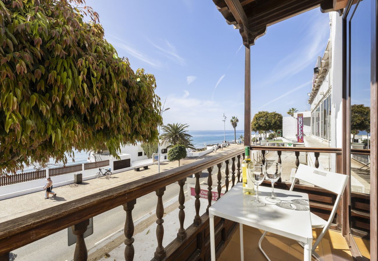 Villa in Puerto del Carmen - Villa Santa Rosa La Peñita by Escape Home