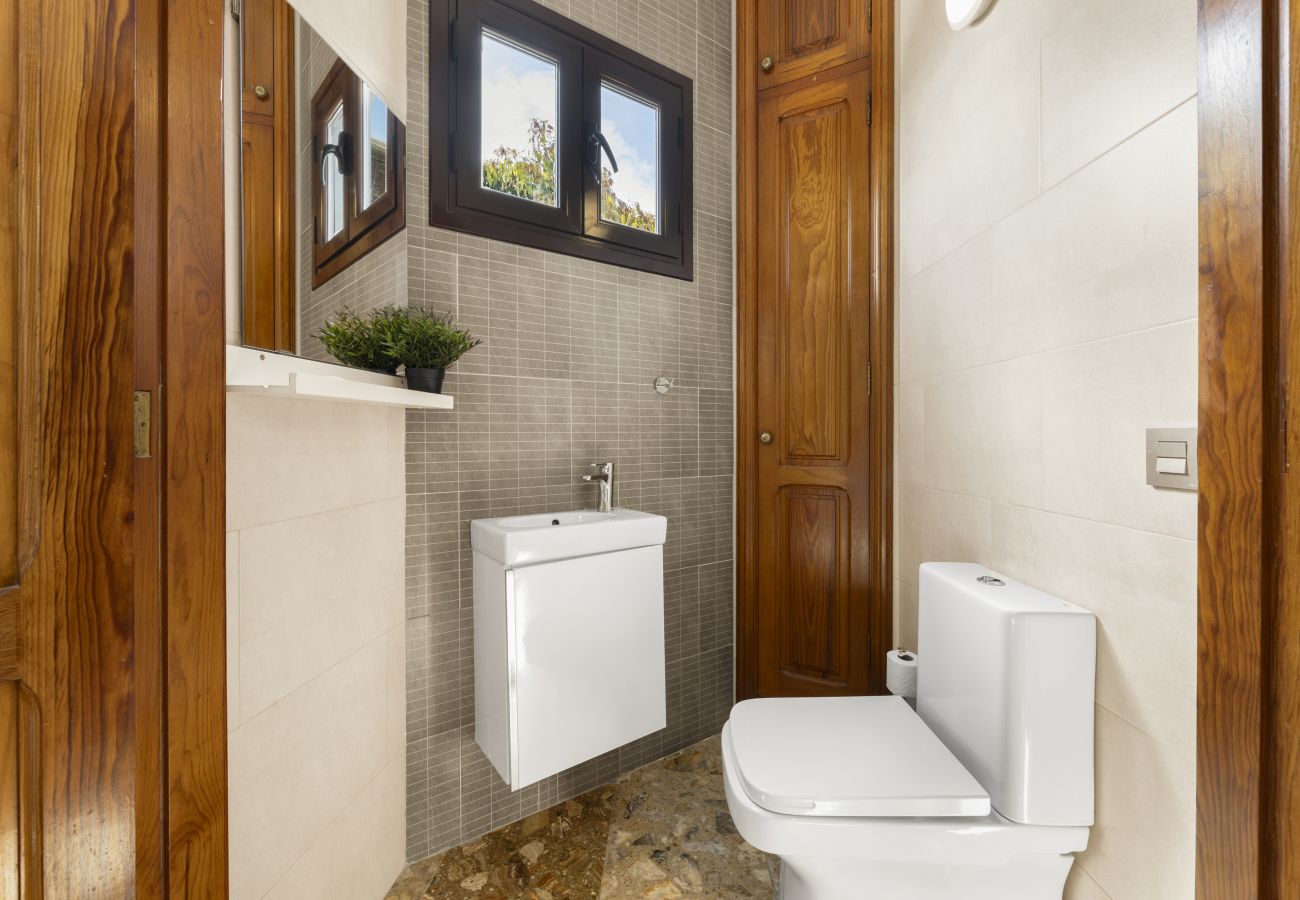 Villa in Puerto del Carmen - Villa Santa Rosa La Peñita by Escape Home