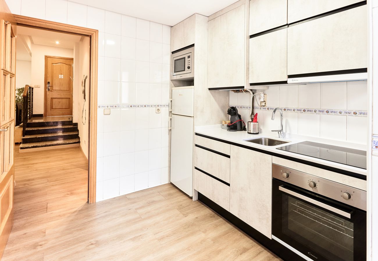 Apartment in Madrid -  Santa Rosa Madrid 202 by Escape Home