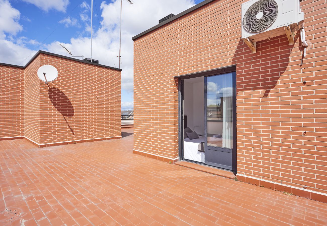 Apartment in Madrid -  Santa Rosa Madrid 302 by Escape Home