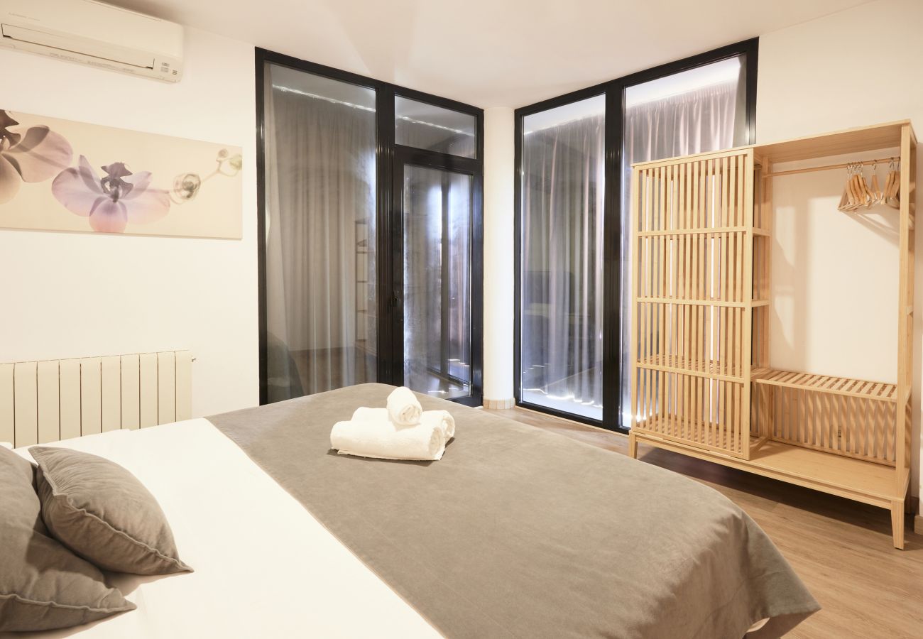 Apartment in Madrid - Santa Rosa Madrid 304 by Escape Home 