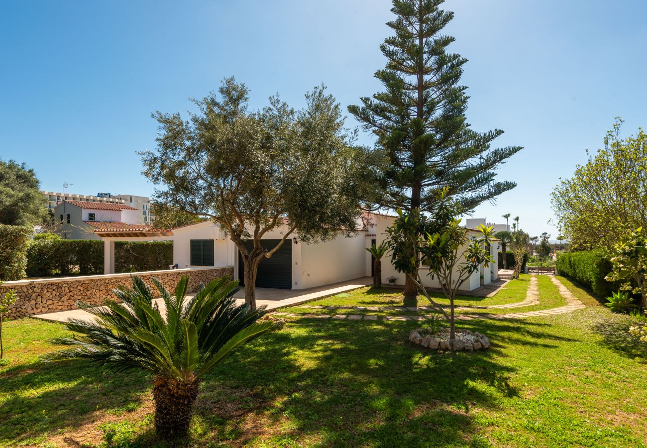 Villa in Santo Tomas - Villa Ca Mestre Rafel by Escape Home