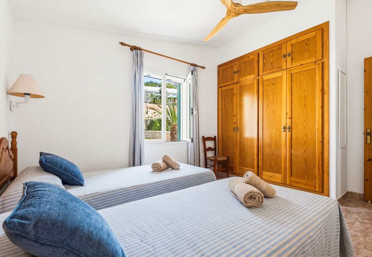 Villa in Santo Tomas - Villa Ca Mestre Rafel by Escape Home