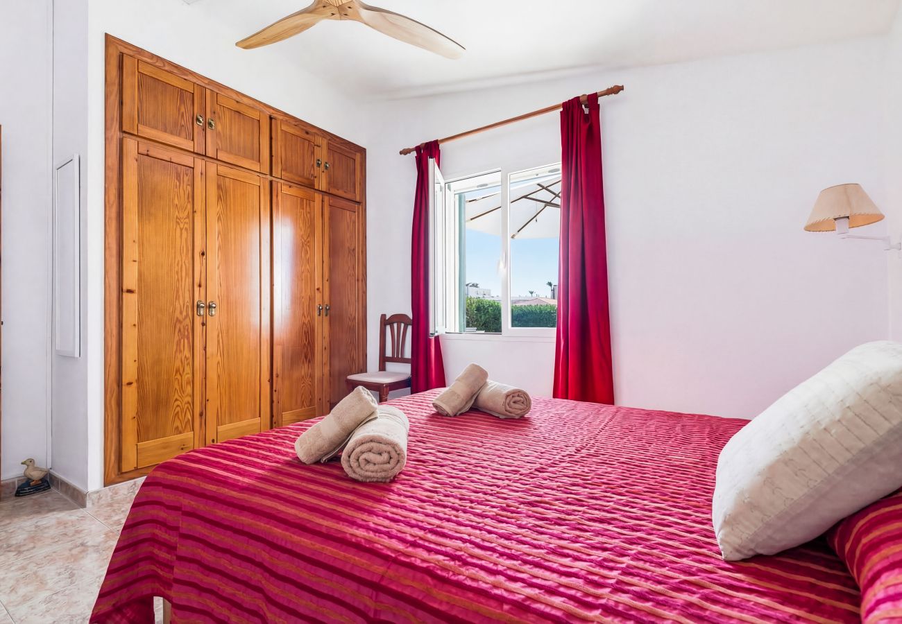 Villa in Santo Tomas - Villa Ca Mestre Rafel by Escape Home