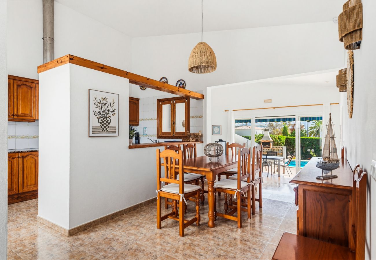 Villa in Santo Tomas - Villa Ca Mestre Rafel by Escape Home