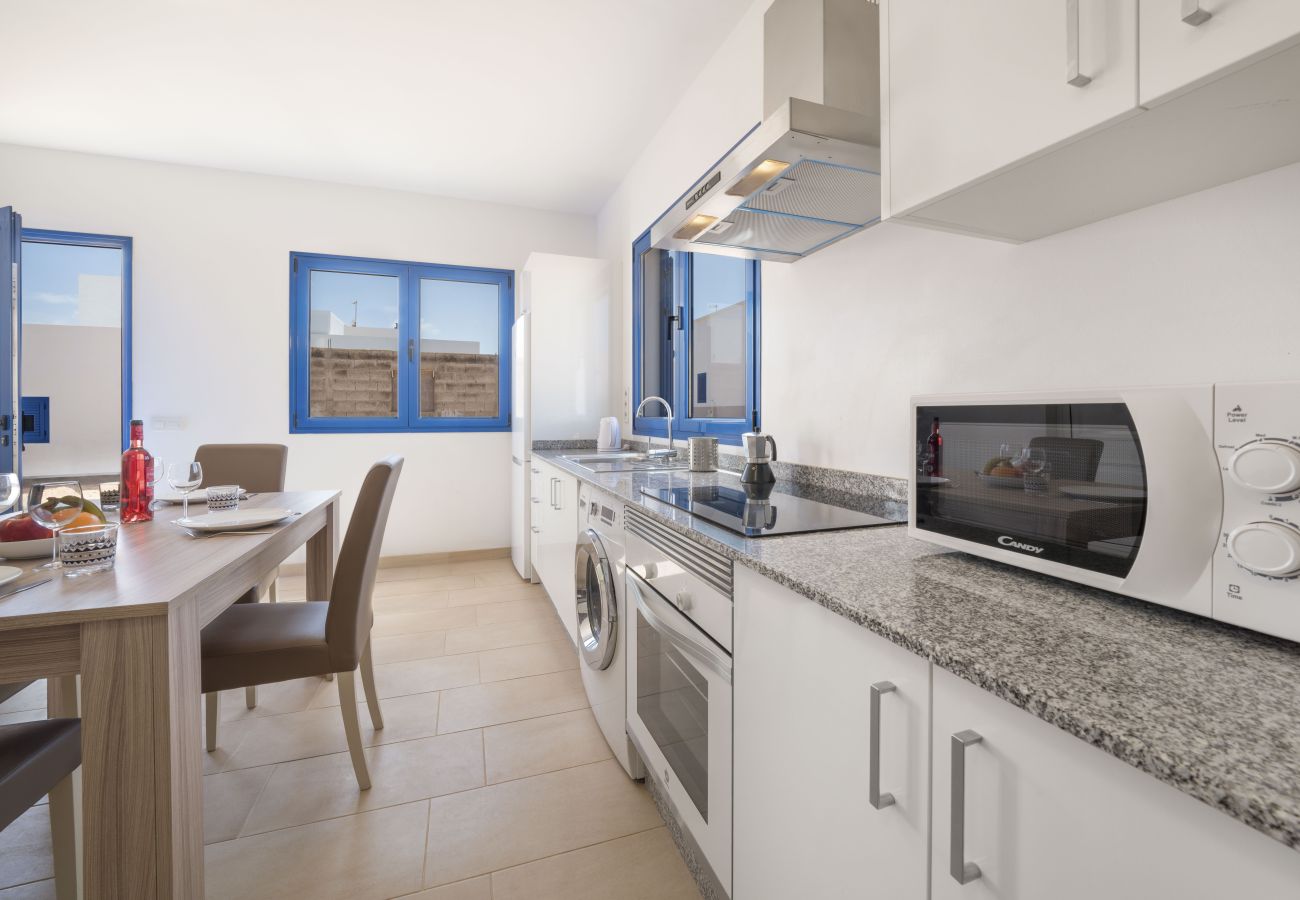 Apartment in La Graciosa - Apartmento Calima 3 by Escape Home