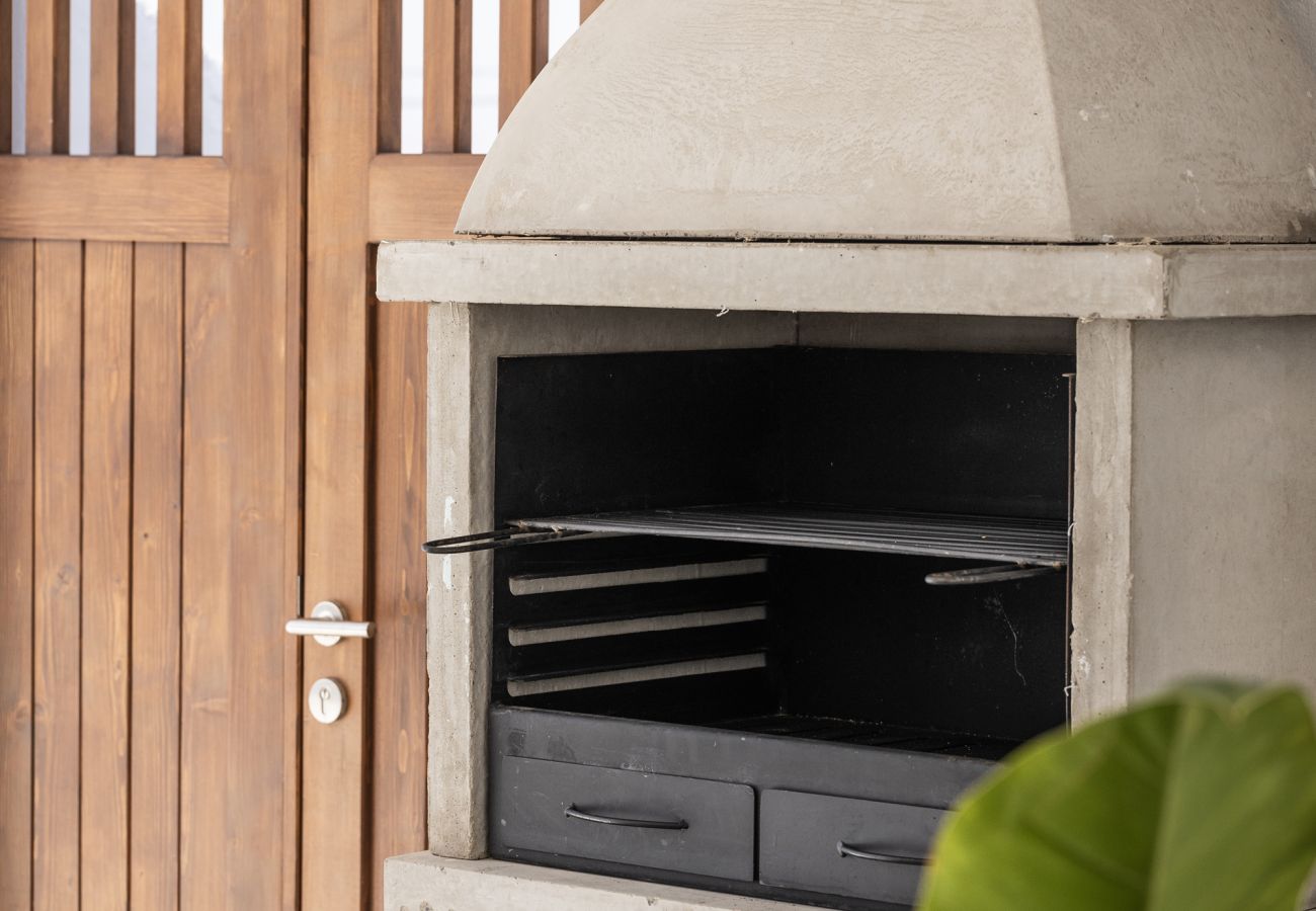 Villa in Puerto del Carmen - Villa Roseta by Escape Home