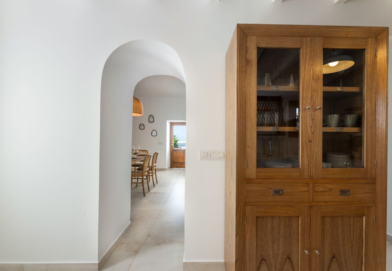 Villa in Puerto del Carmen - Villa Roseta by Escape Home