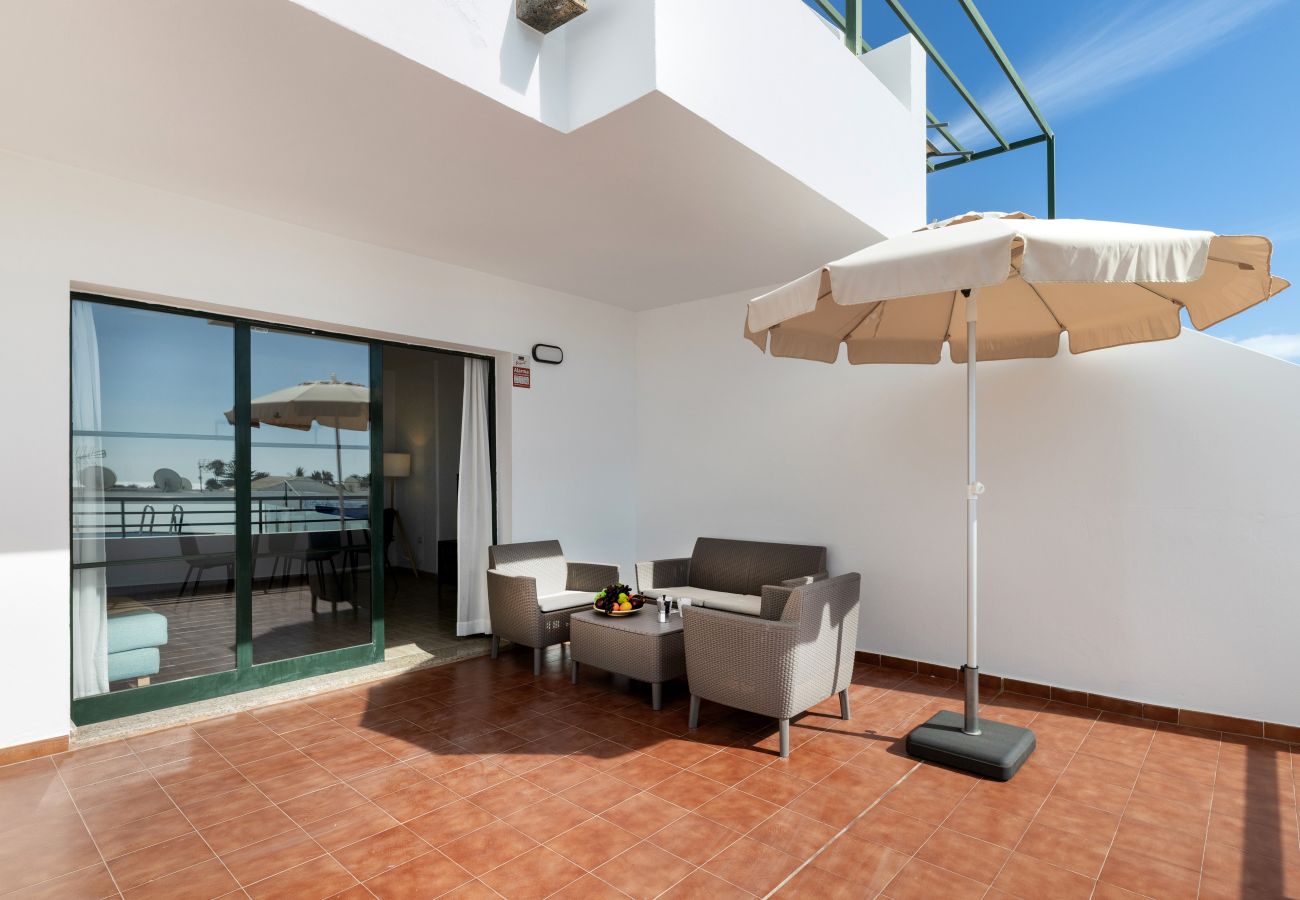 Villa in Puerto del Carmen - Arpon Santa Rosa 3 by Escape Home