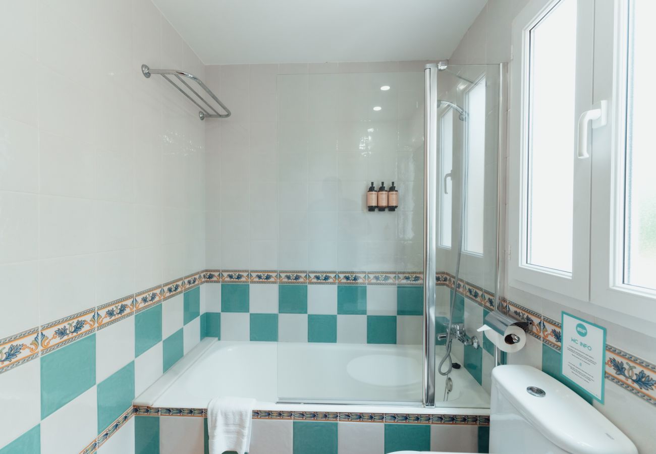 Villa à Cala Blanca - Villas Amarillas by Escape Home