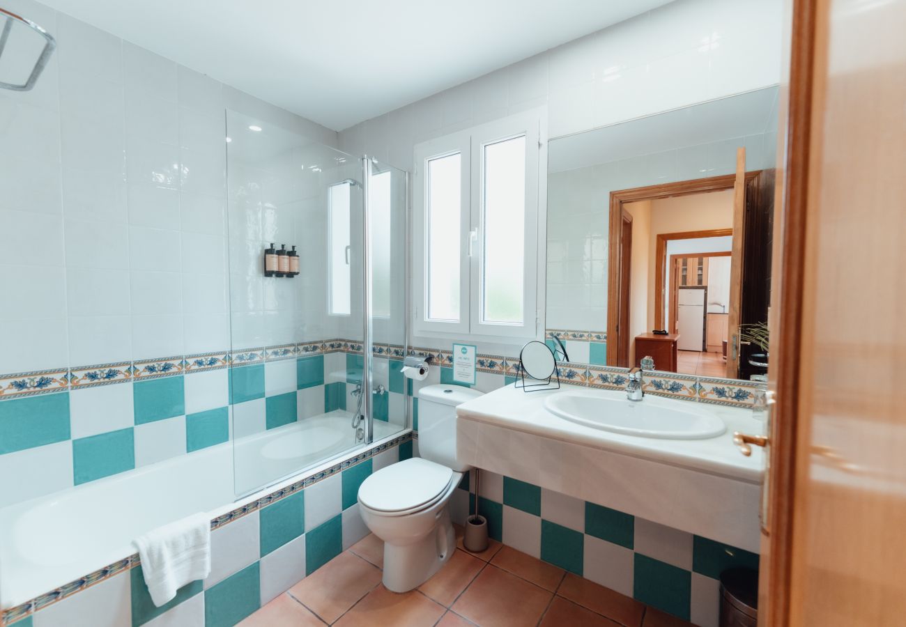 Villa à Cala Blanca - Villas Amarillas by Escape Home