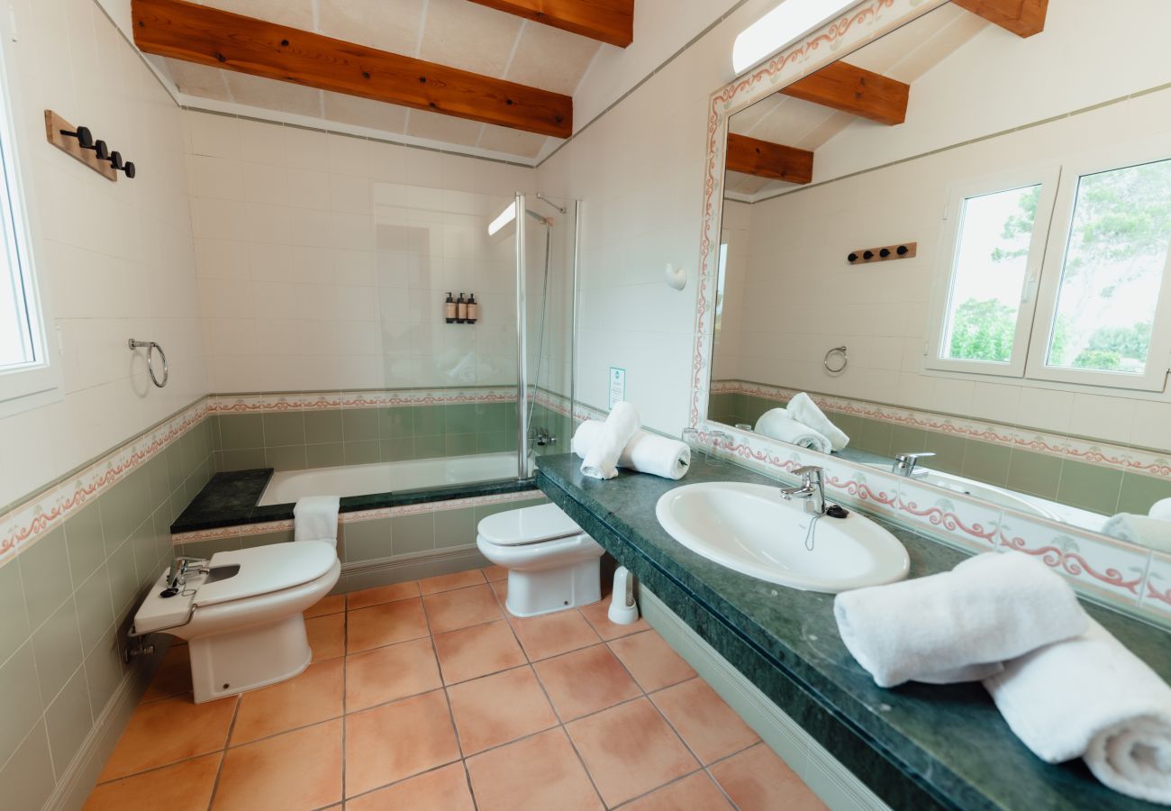 Villa à Cala Blanca - Villas Amarillas by Escape Home