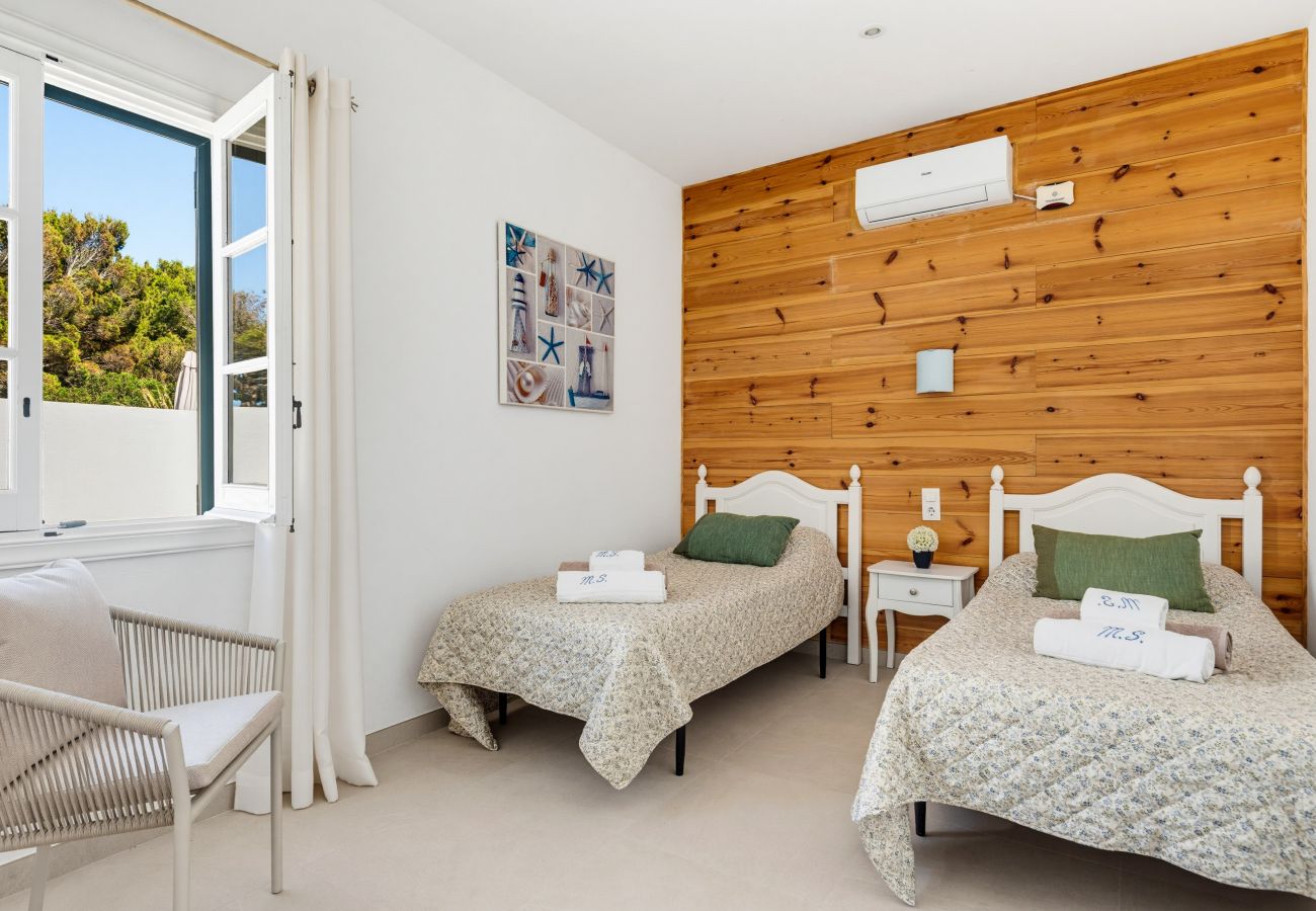 Villa à Arenal d´en Castell - Villa Mar Azul by Escape Home