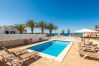 Villa à Arenal d´en Castell - Villa Mar Azul by Escape Home