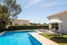 Villa à Coves Noves - Villa Arual by Escape Home