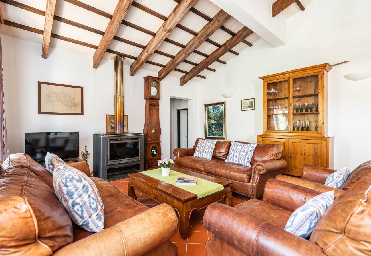 Villa Rafal Fort by EscapeHome, Salle Salle