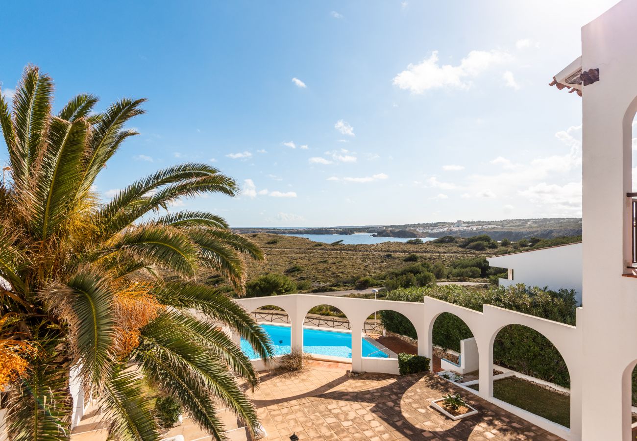 Appartement Ses Arcades 10 par EscapeHome, vues  Vues