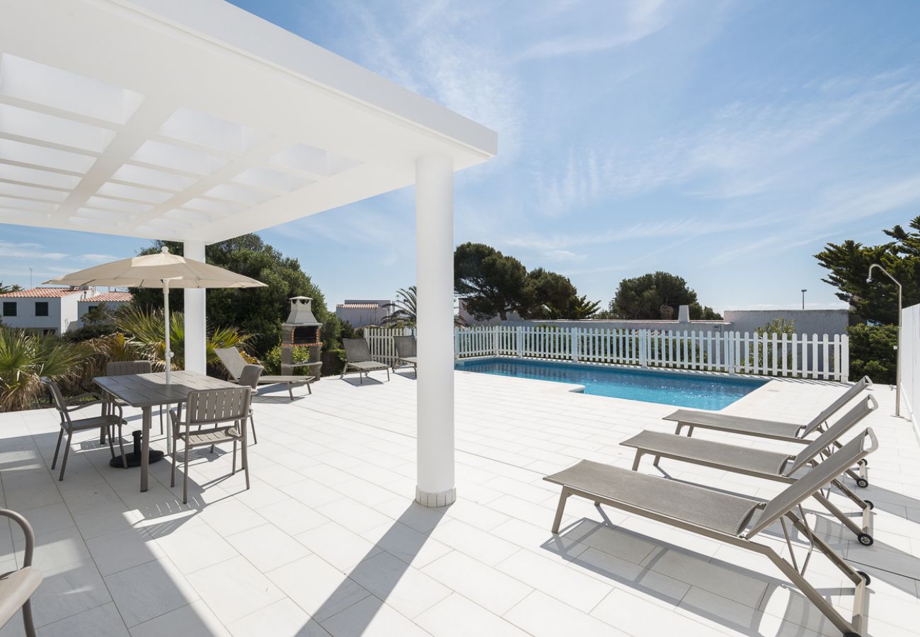 Villa à Cala´n Bosch - Villa Tomi by Escape Home