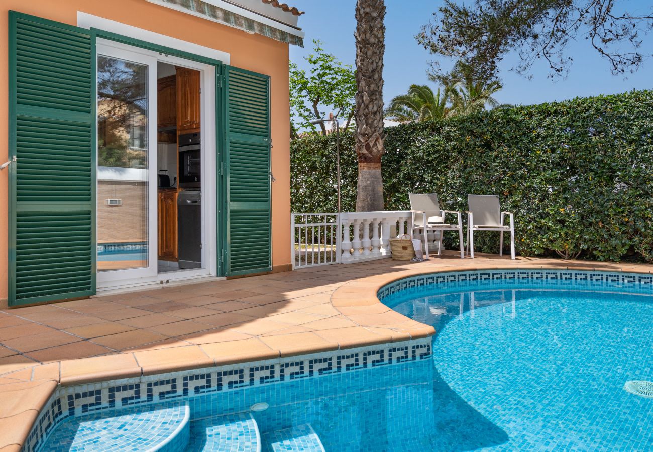 Villa à Cala Blanca - Villa Cristina by Escape Home