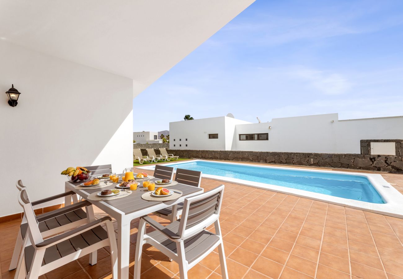 Villa à Playa Blanca - Villa Dafne by Escape Home