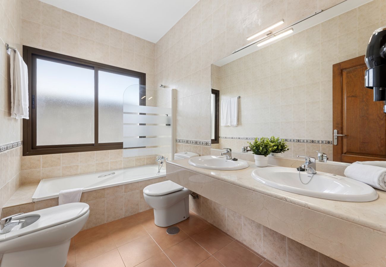 Villa à Playa Blanca - Villa Dafne by Escape Home