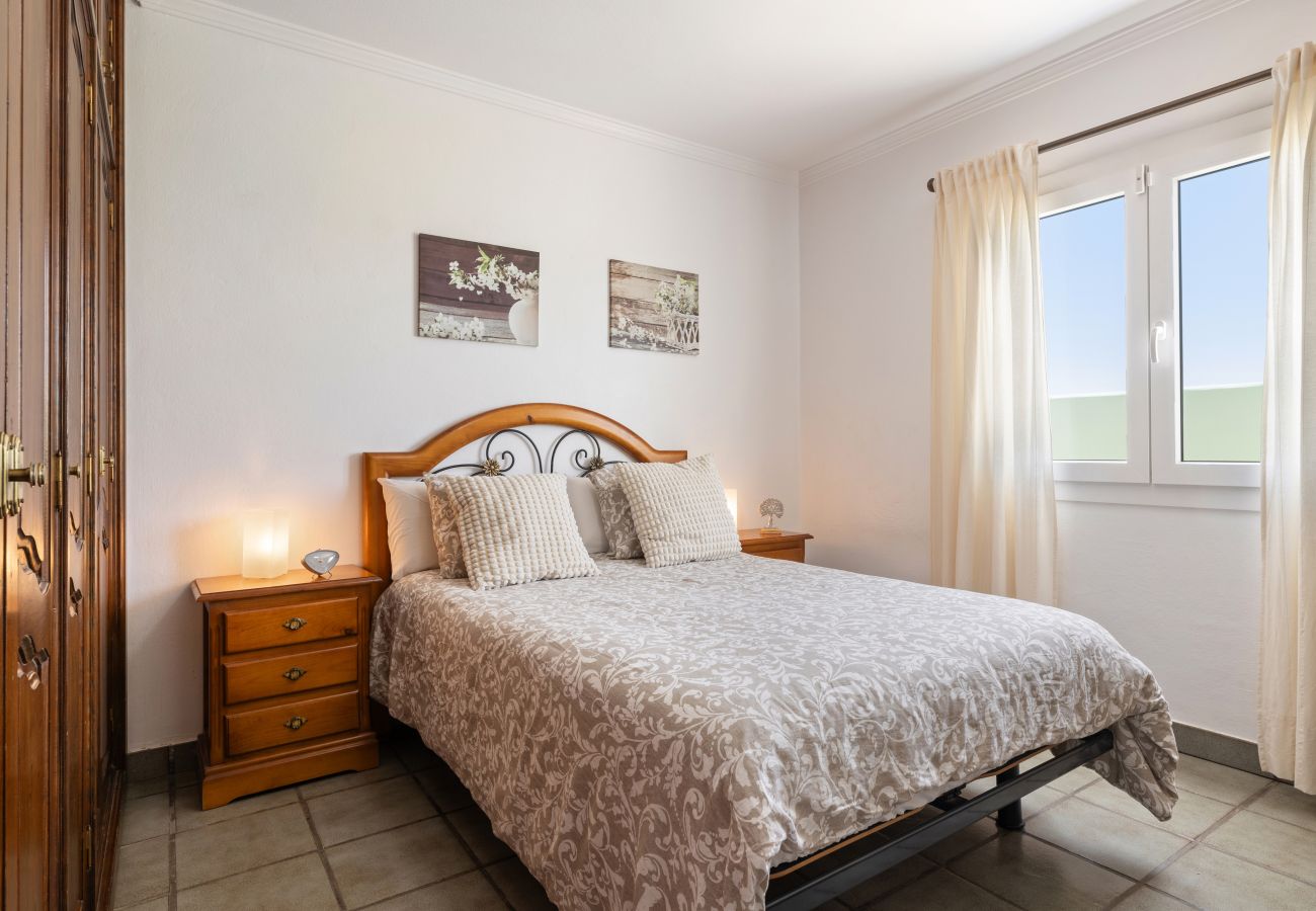 Villa à Nazaret - Casa Strelitzia by Escape Home