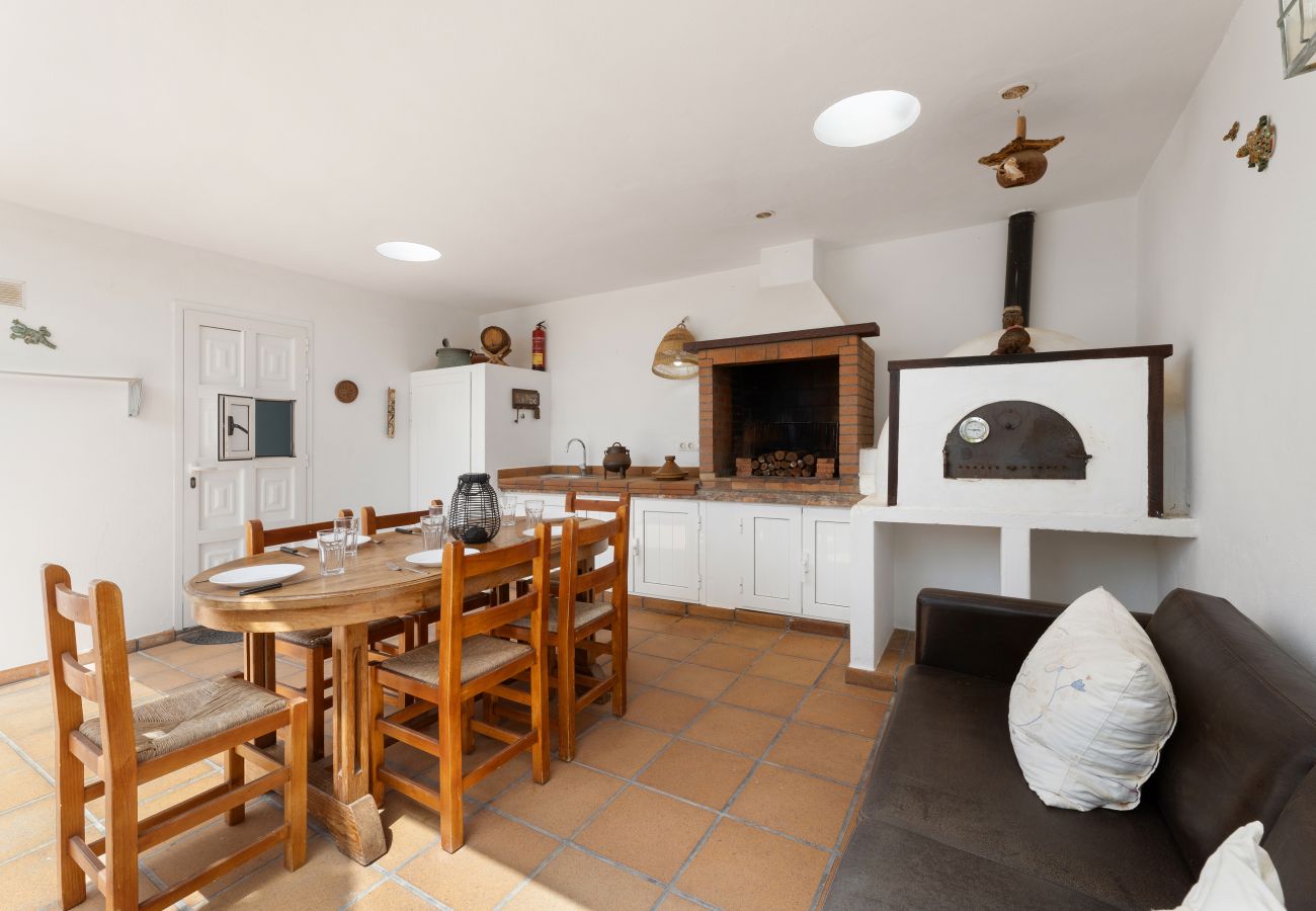 Villa à Nazaret - Casa Strelitzia by Escape Home