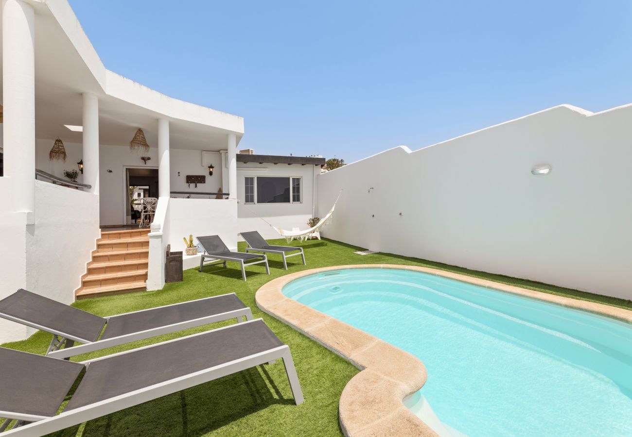 Villa à Nazaret - Casa Strelitzia by Escape Home