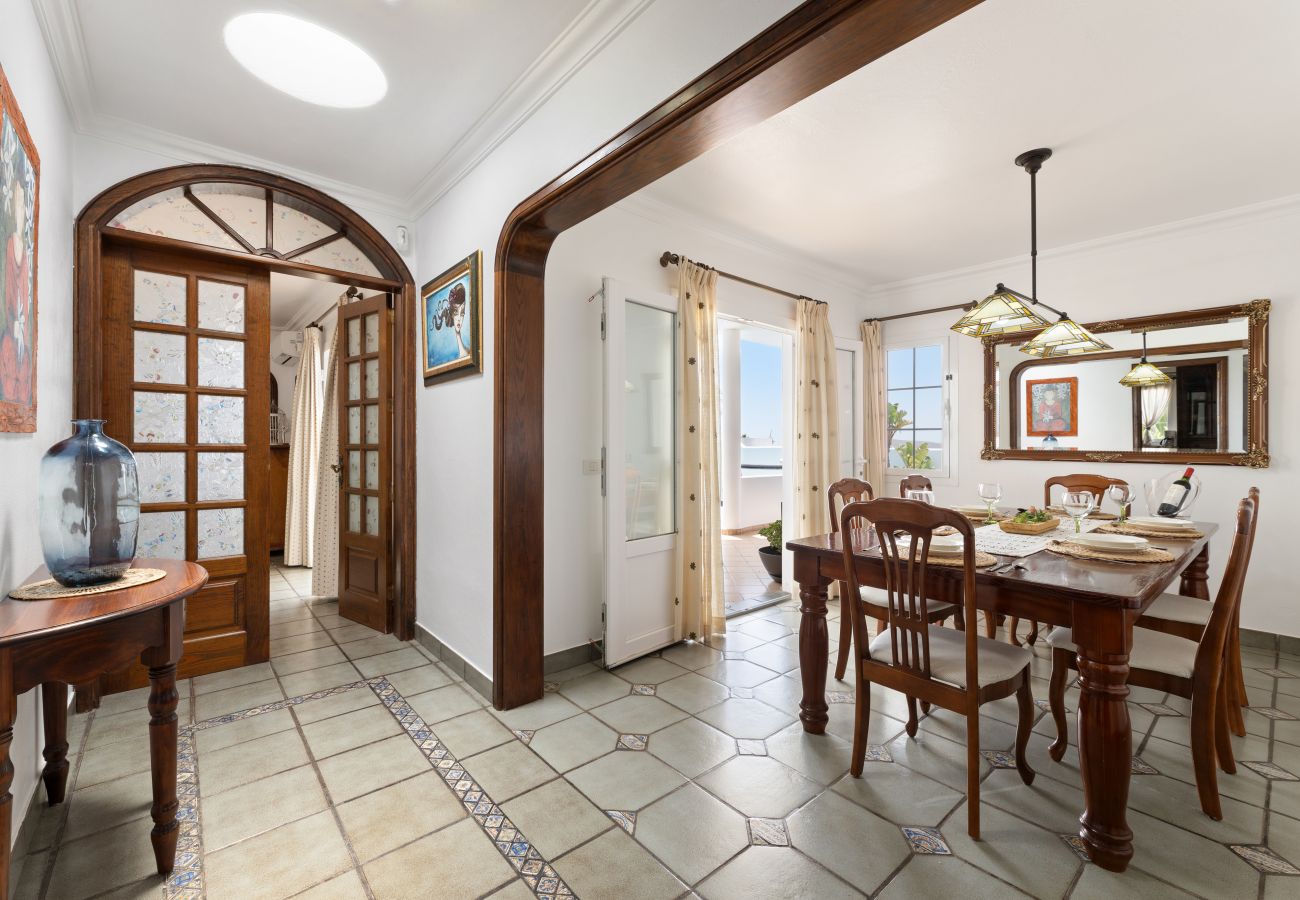 Villa à Nazaret - Casa Strelitzia by Escape Home