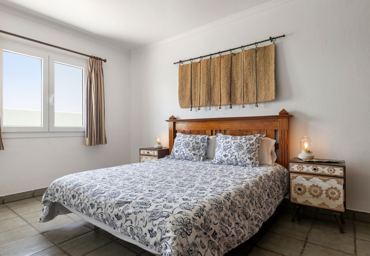 Villa à Nazaret - Casa Strelitzia by Escape Home