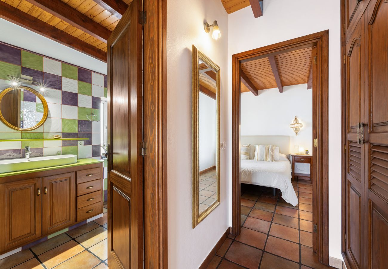 Villa à Nazaret - Casa Strelitzia by Escape Home