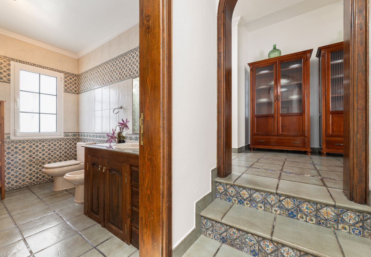 Villa à Nazaret - Casa Strelitzia by Escape Home