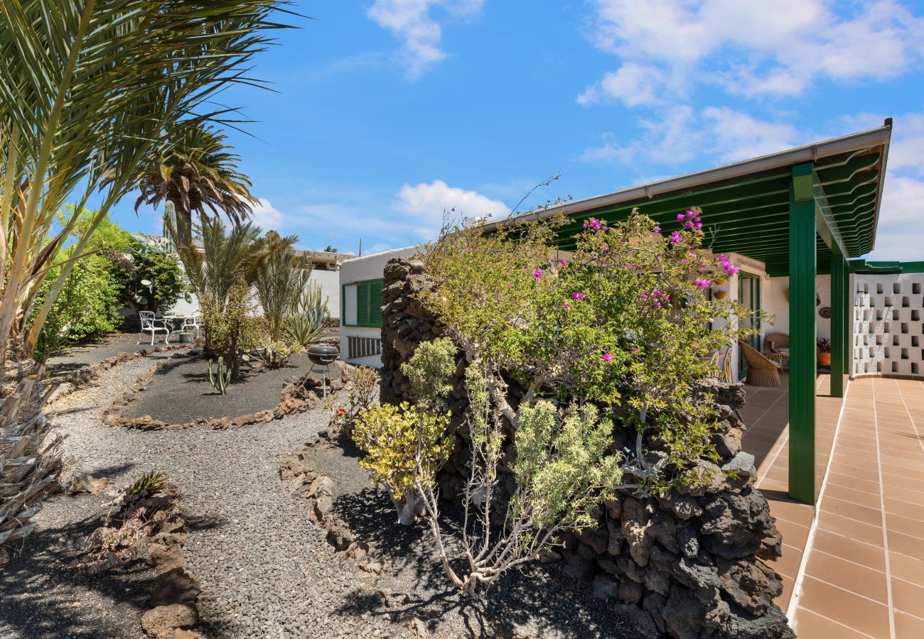 Villa à Tías - Villa Los Aljibes by Escape Home