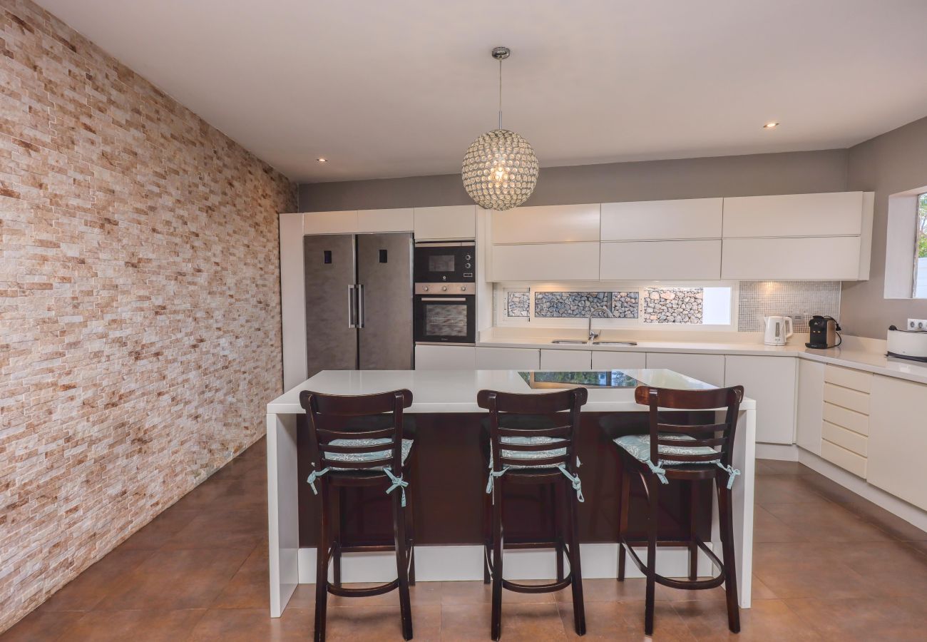 Villa à Tías - Casa Alma by Escape Home