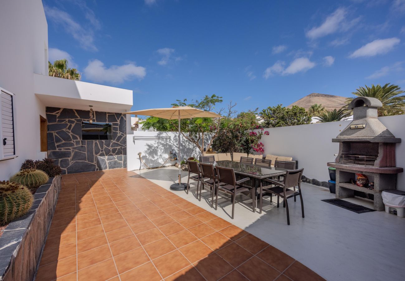 Villa à Tías - Casa Alma by Escape Home