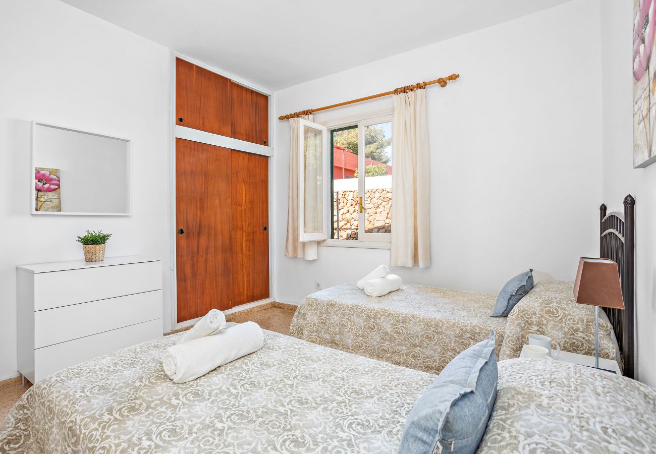 Villa à Cala Blanca - Villa Jose by Escape Home