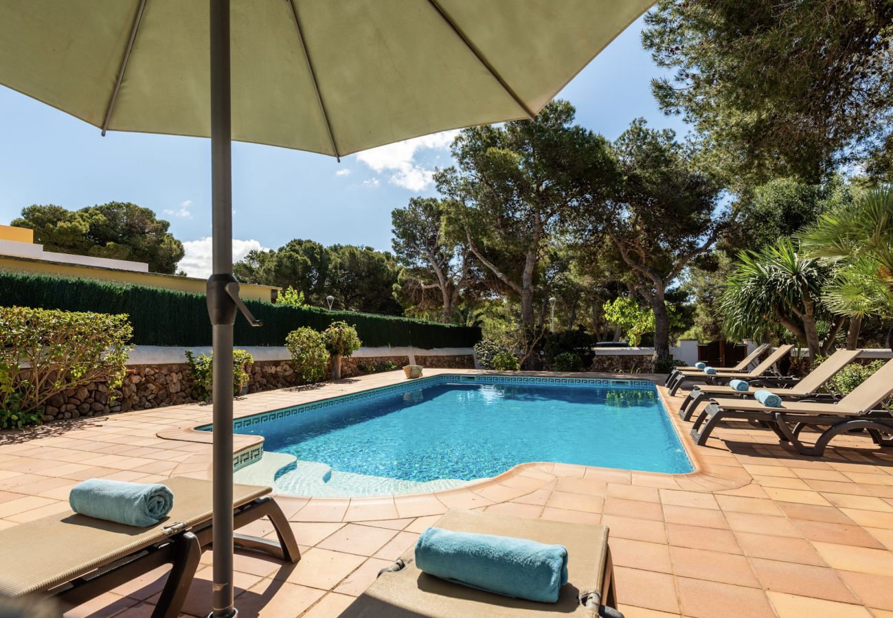 Villa à Cala Blanca - Villa Jose by Escape Home