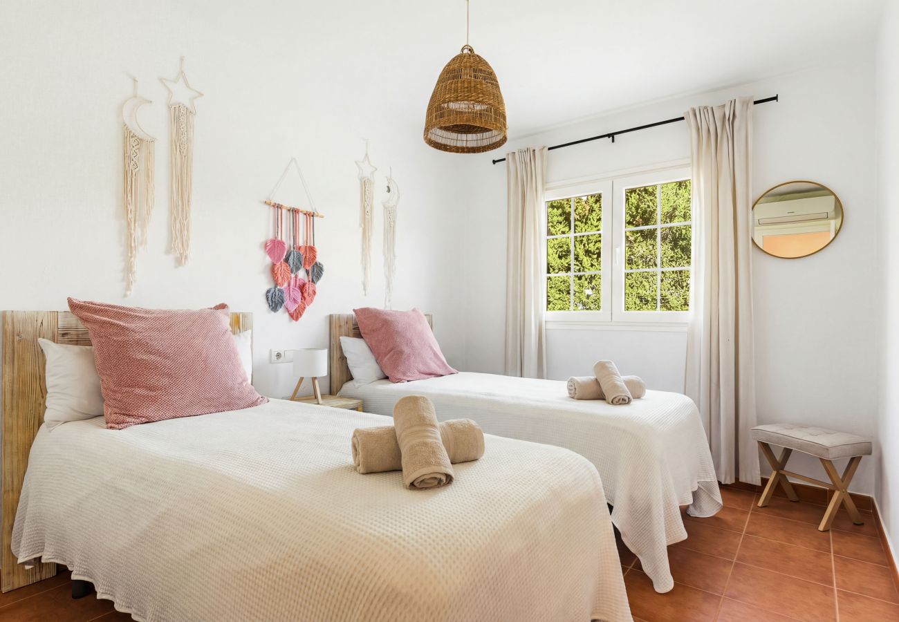 Villa à Binibequer - Villa Maite by Escape Home