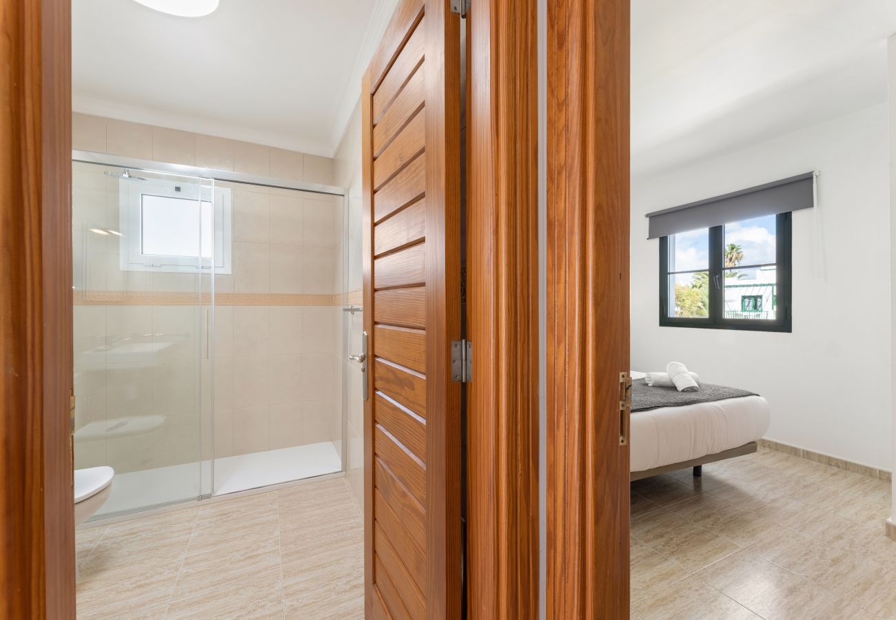 Villa à Puerto del Carmen -  Arpon Santa Rosa 1 by Escape Home 