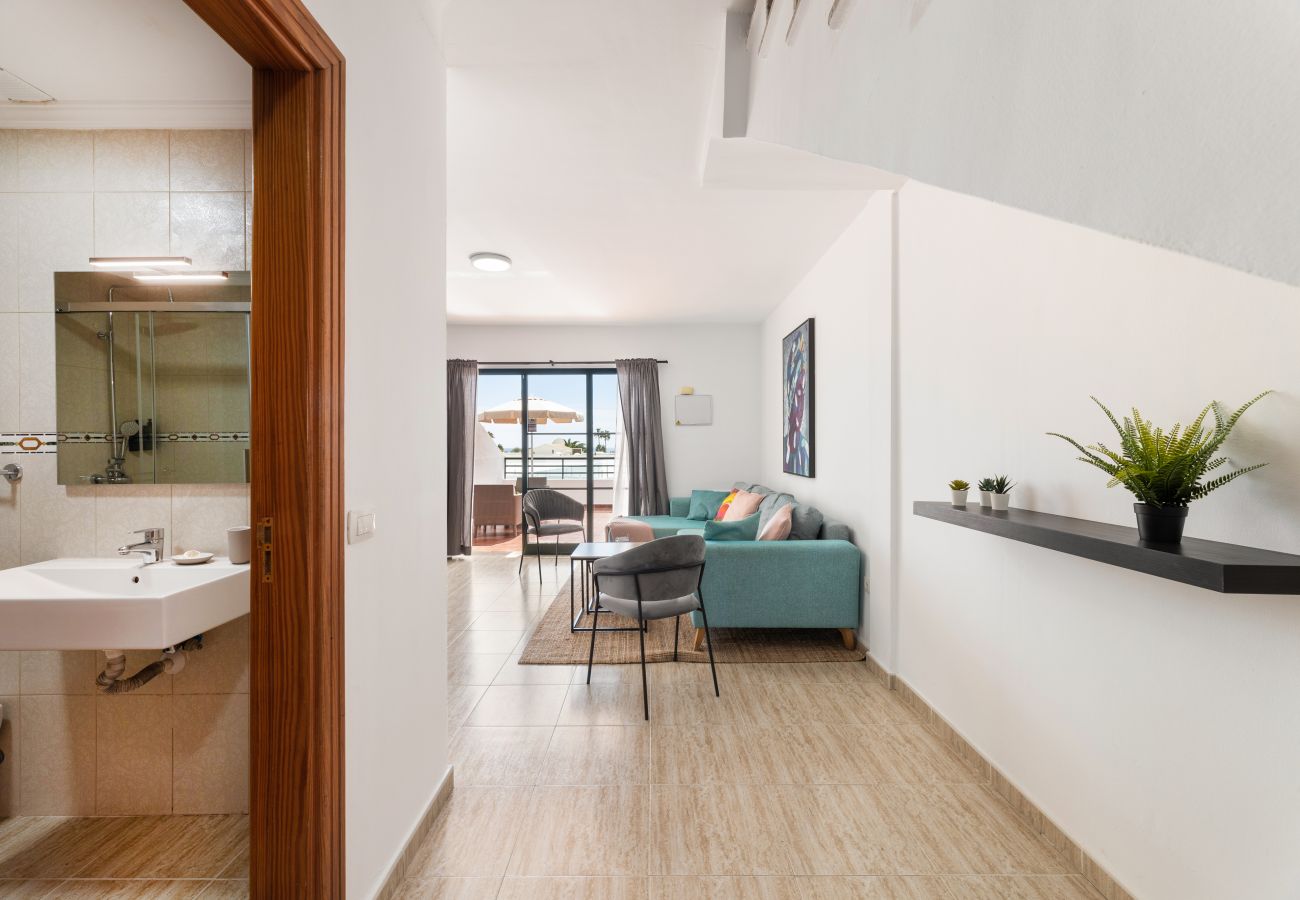 Villa à Puerto del Carmen - Arpon Santa Rosa 4 by Escape Home 