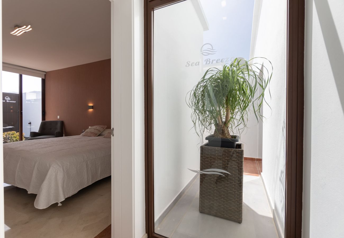 Villa à Playa Blanca - Sea Breeze Jarea by Escape Home