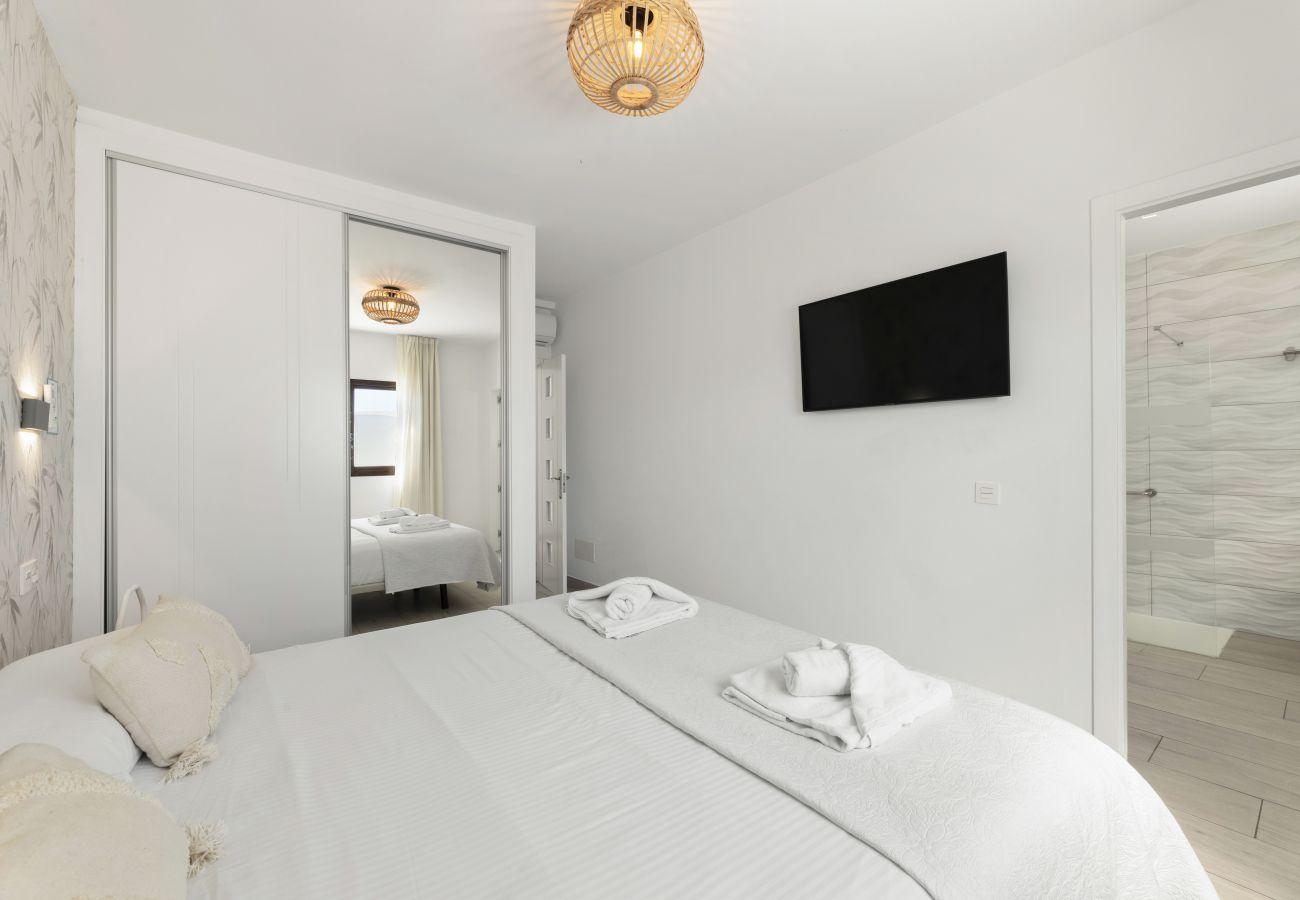 Villa à Playa Blanca - Sea Breeze Callao by Escape Home