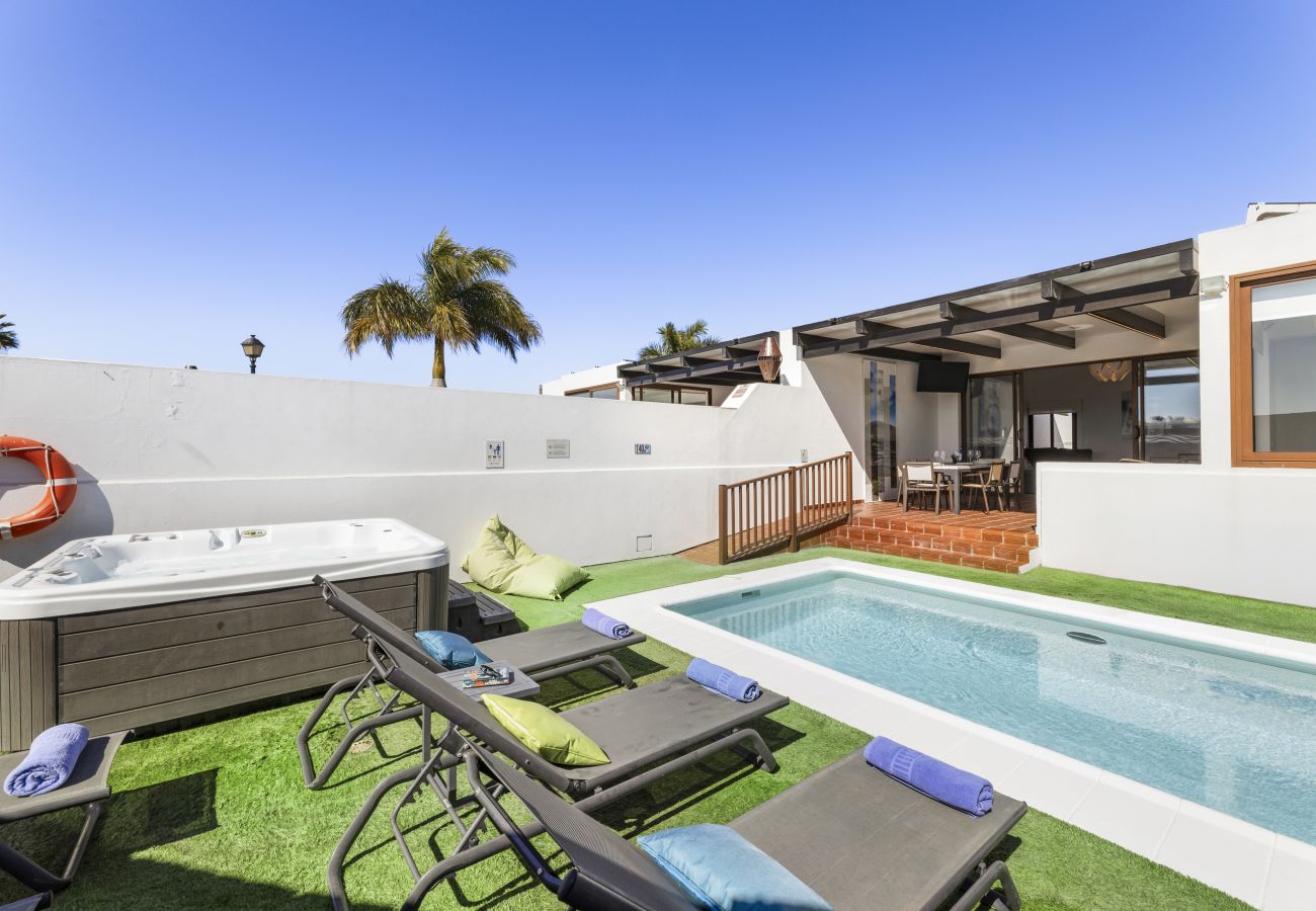 Villa à Playa Blanca - Sea Breeze Callao by Escape Home