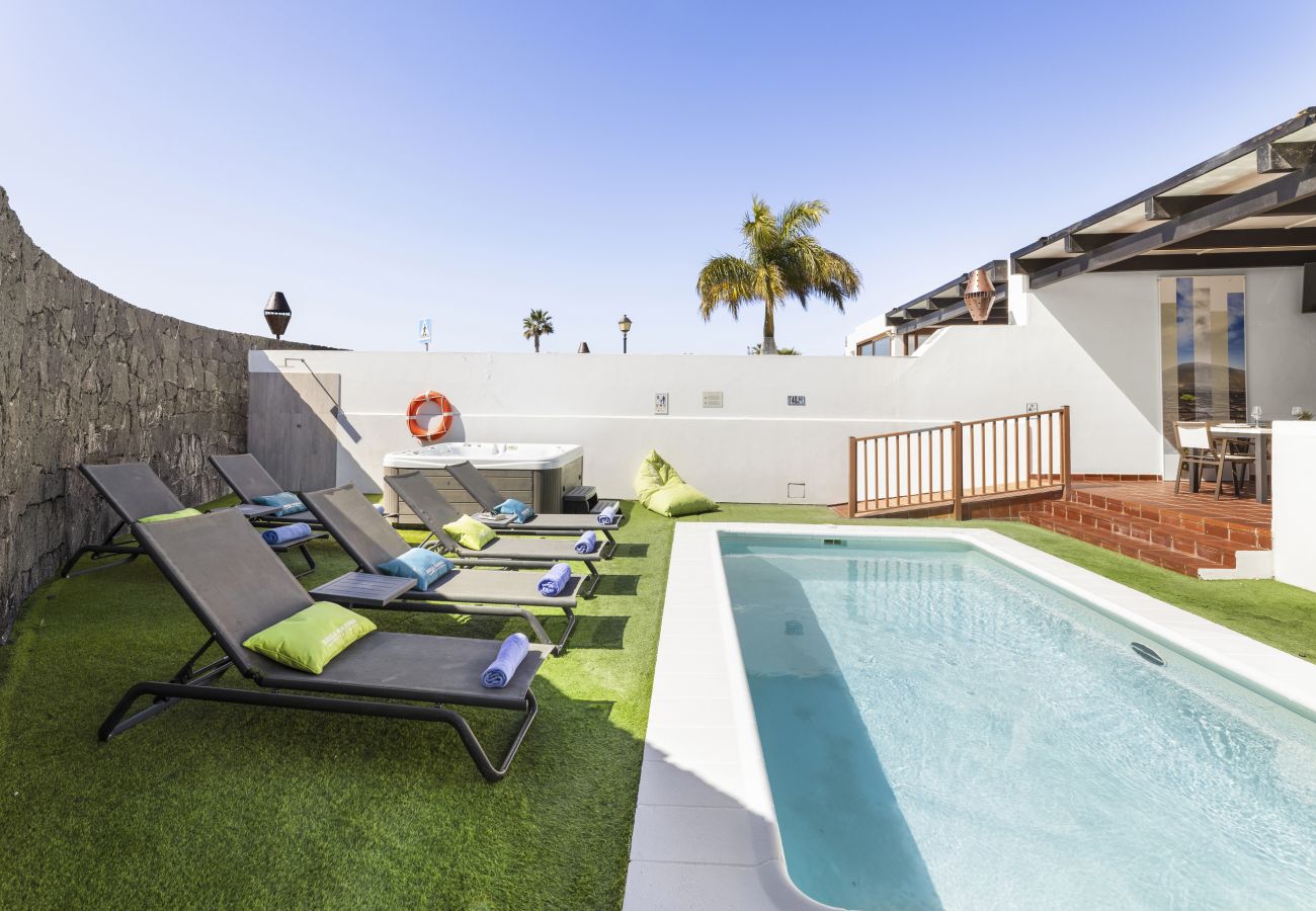 Villa à Playa Blanca - Sea Breeze Callao by Escape Home