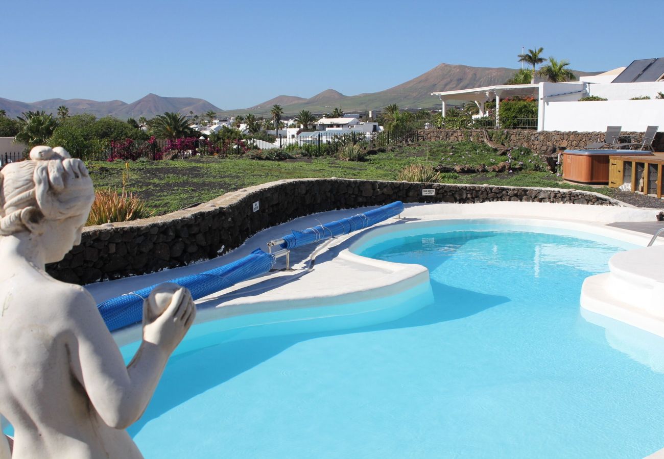 Villa à Puerto del Carmen - Casa Anabella by Escape Home