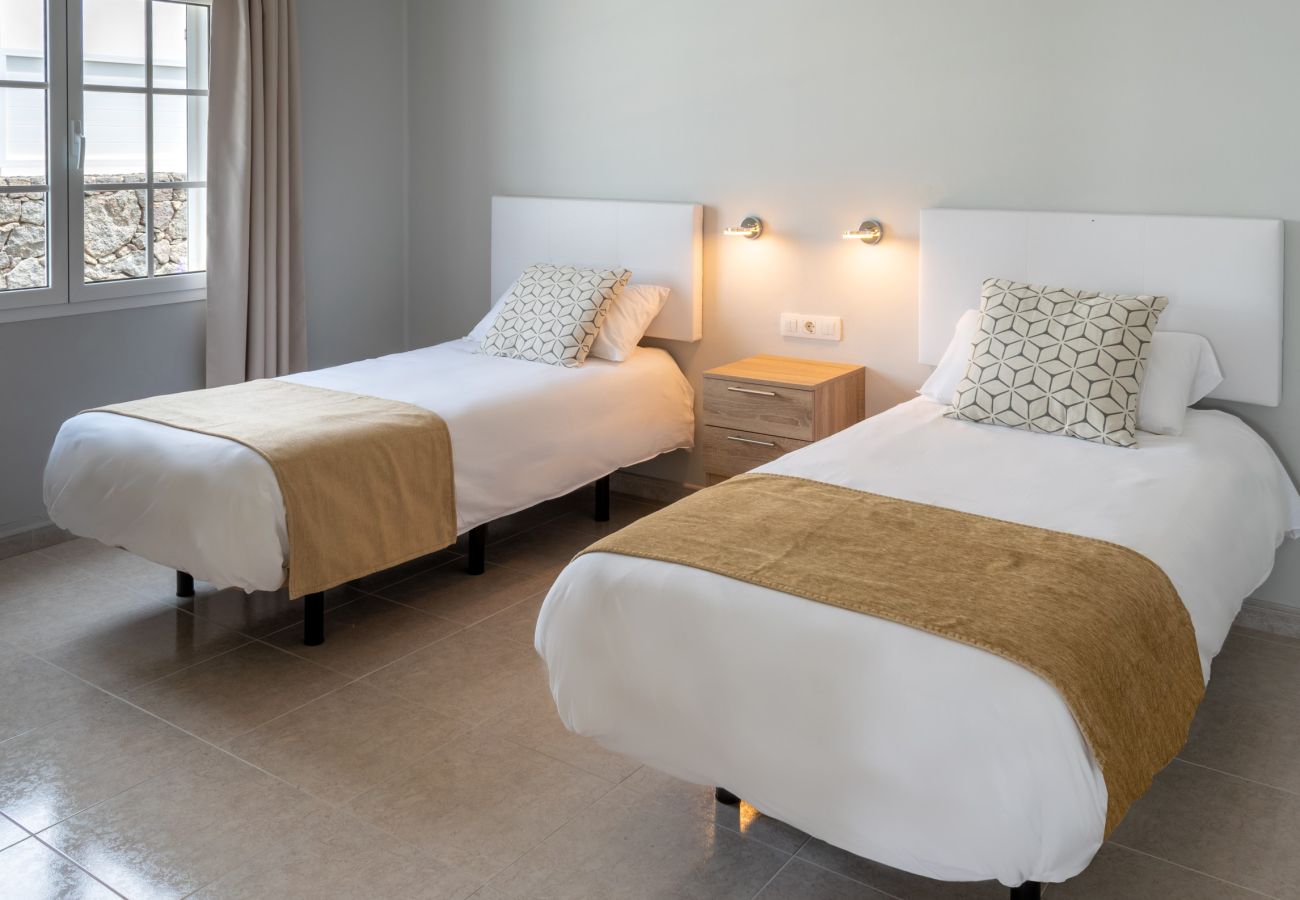 Villa à Puerto del Carmen - CASA LA GRACIOSA 2A (2) by Escape Home