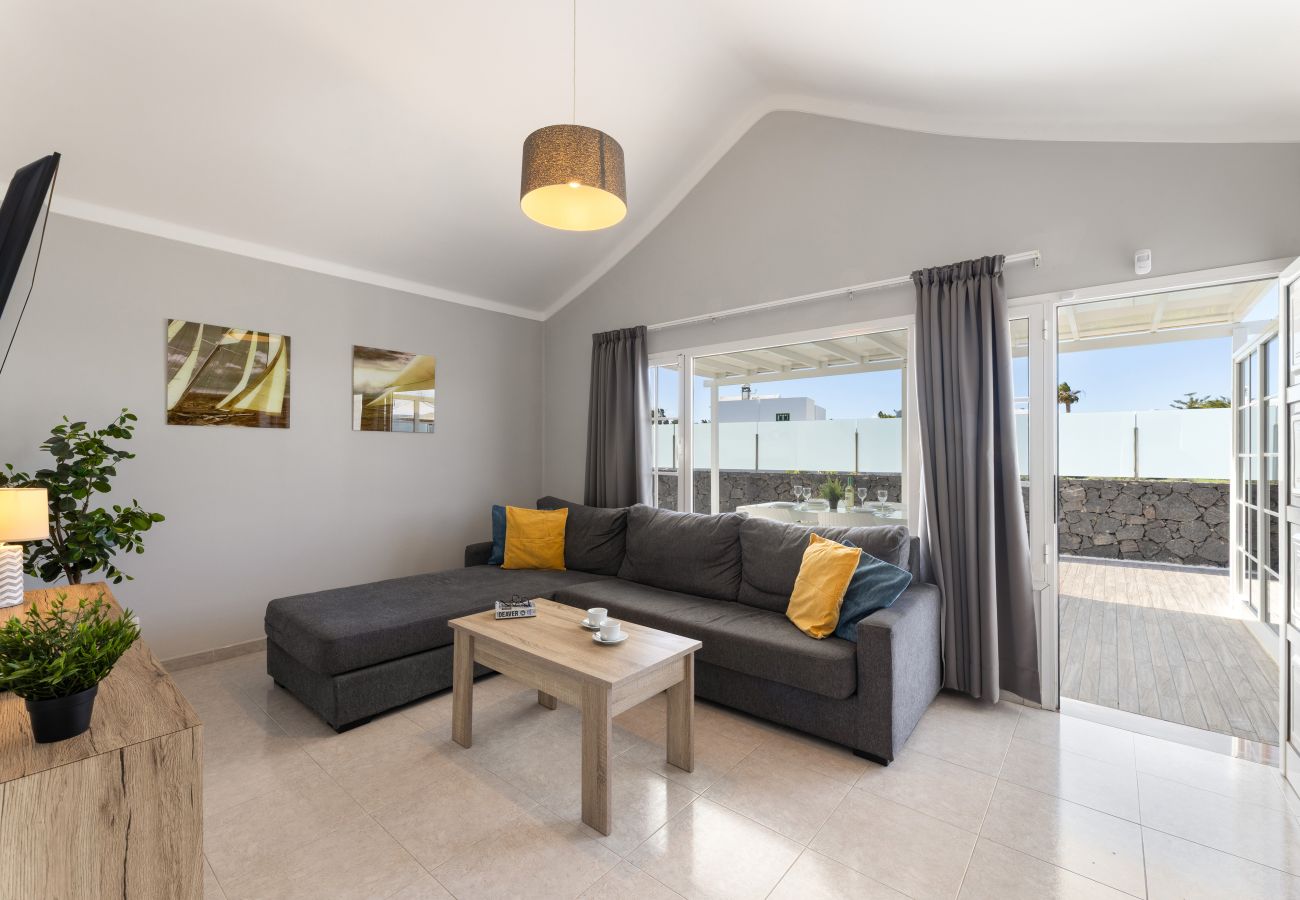 Villa à Puerto del Carmen - CASA LA GRACIOSA 2A (2) by Escape Home